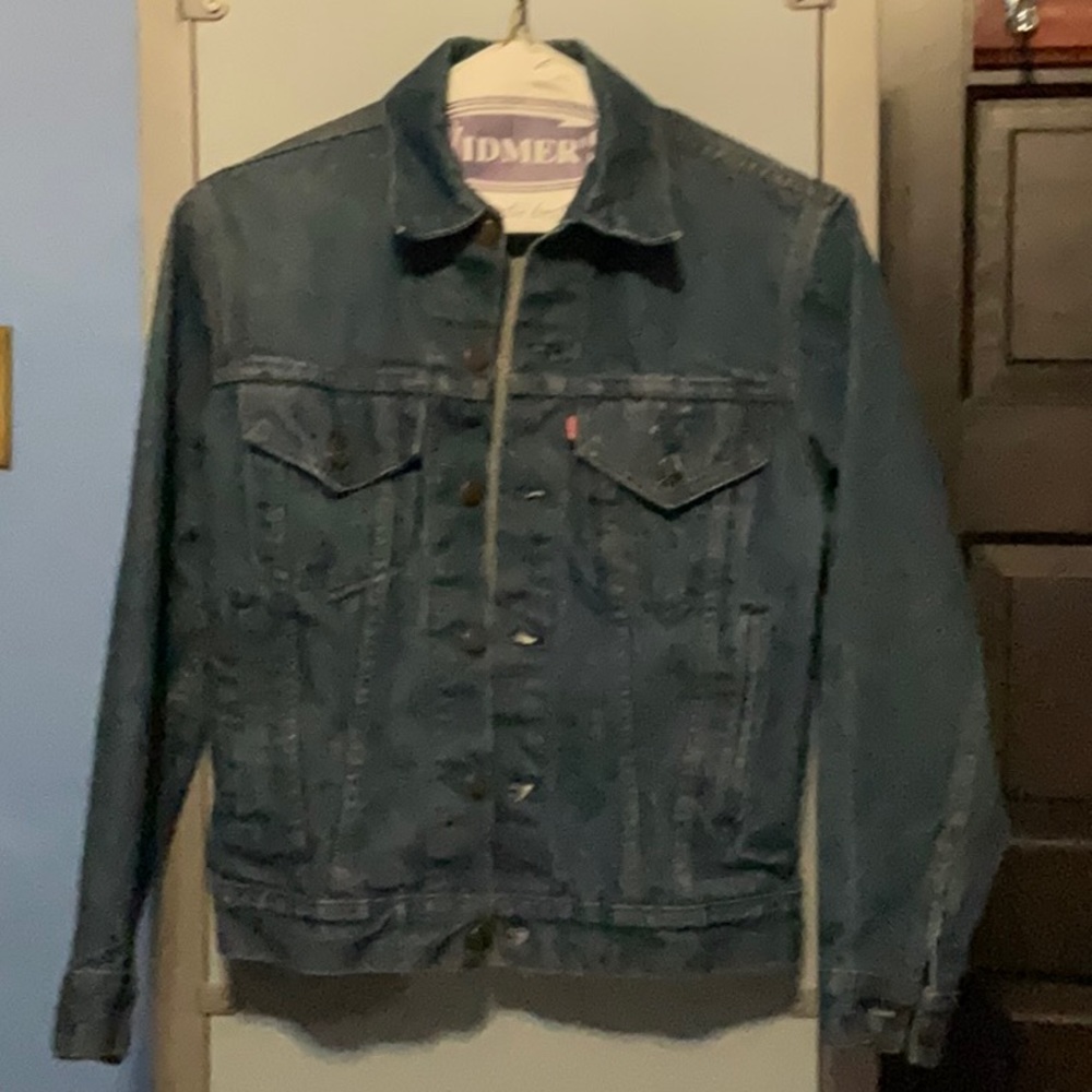 Levi’s vintage denim jacket 1980s. Size 34.